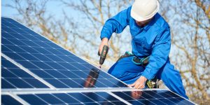 Installation Maintenance Panneaux Solaires Photovoltaïques à La Versanne